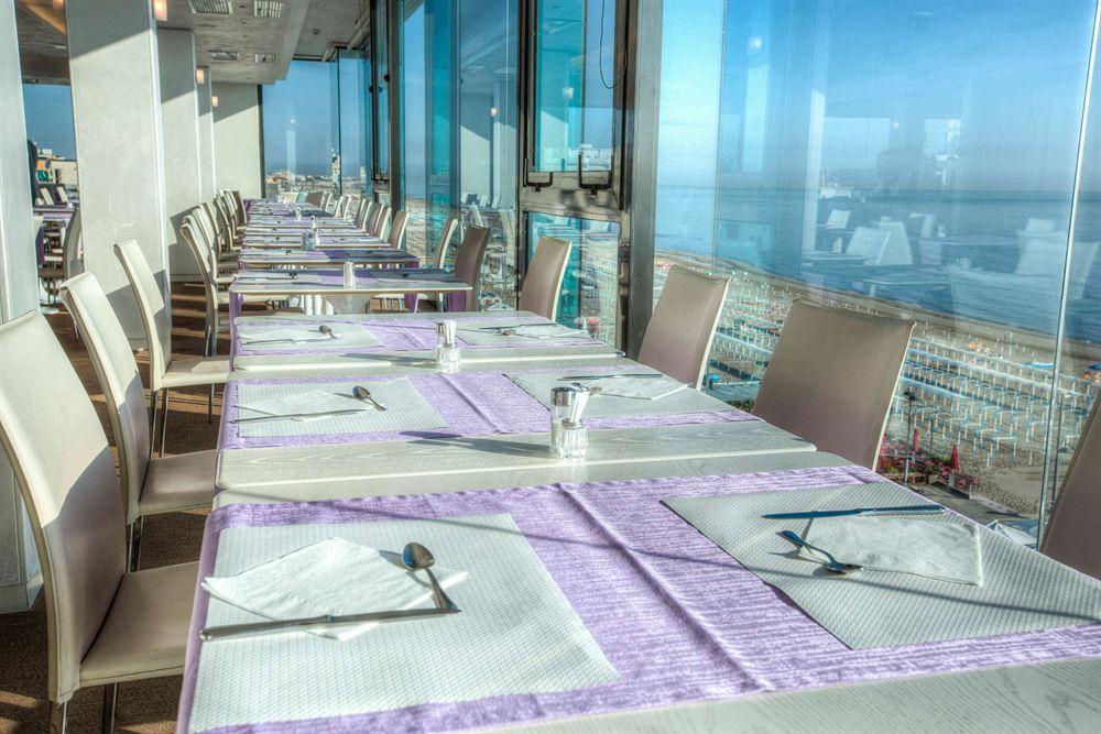 Hotel Commodore Riccione Eksteriør billede