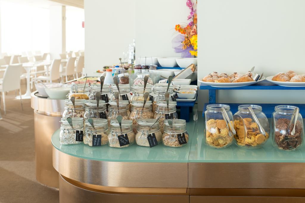 Hotel Commodore Riccione Eksteriør billede