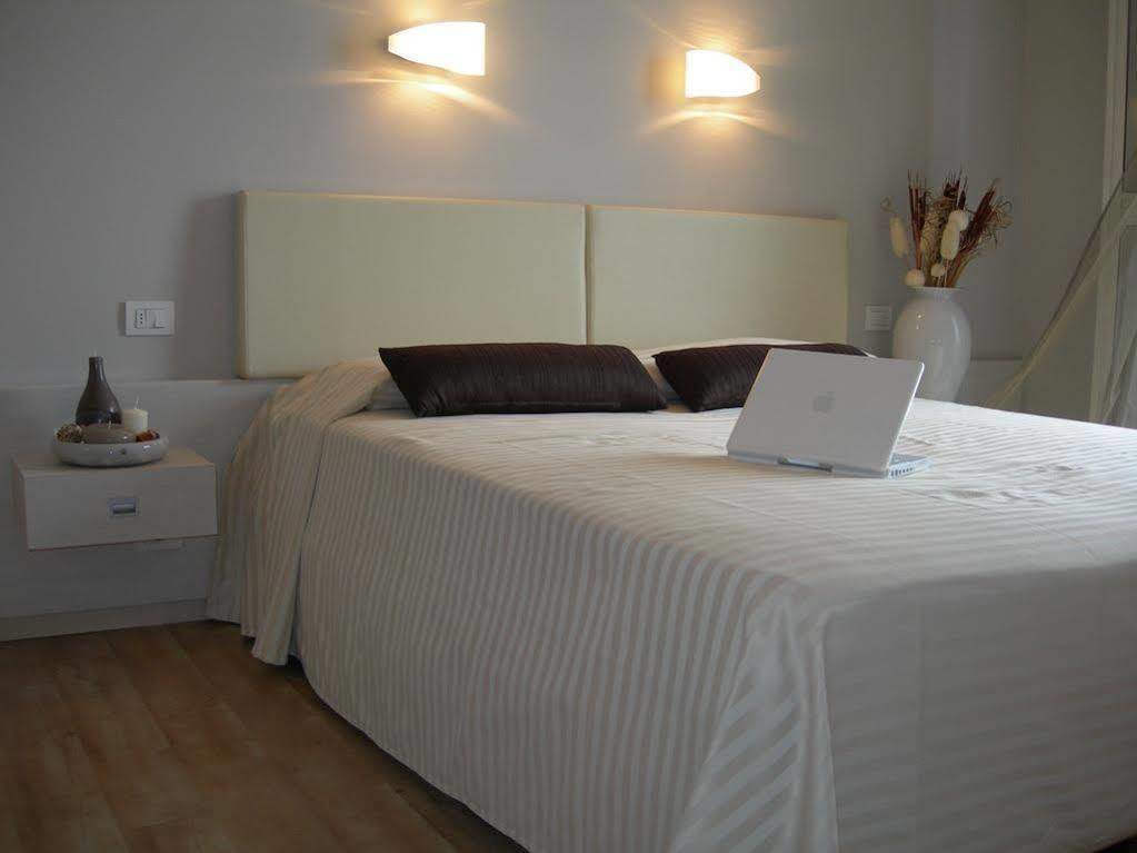 Hotel Commodore Riccione Eksteriør billede